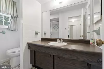1111 University Drive, Yardley, PA 19067 - Photo 25