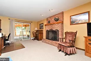 2125 Upper Ridge Rd, Green Lane, PA 18054 - Photo 33