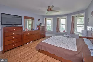 111 E Broad St, Trumbauersville, PA 18970 - Photo 11
