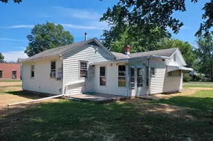 205 E Mill St, Quakertown, PA 18951 - Photo 3