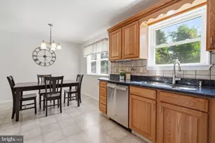 21 Alscot Ln, Langhorne, PA 19047 - Photo 15