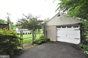 1118 Cornwells Ave, Bensalem, PA 19020 - Photo 35