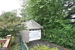 1118 Cornwells Ave, Bensalem, PA 19020 - Photo 27