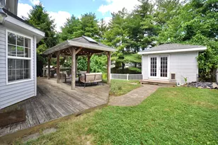102 St Barnabas Cir, Fairless Hills, PA 19030 - Photo 43