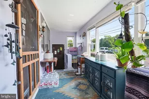12 Mill Creek Rd, Levittown, PA 19057 - Photo 13