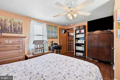 12 Mill Creek Road, Levittown, PA 19057 - Photo 17