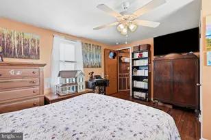 12 Mill Creek Rd, Levittown, PA 19057 - Photo 17