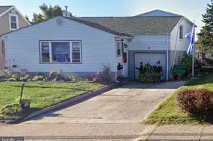 12 Mill Creek Rd, Levittown, PA 19057 - Photo 1