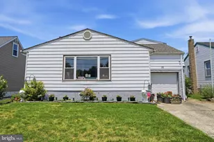 12 Mill Creek Rd, Levittown, PA 19057 - Photo 1