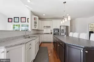 914 Hilltown Pike, Line Lexington, PA 18932 - Photo 13