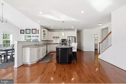 914 Hilltown Pike, Line Lexington, PA 18932 - Photo 9