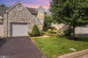 56 Kanon Ct, Newtown, PA 18940 - Photo 3