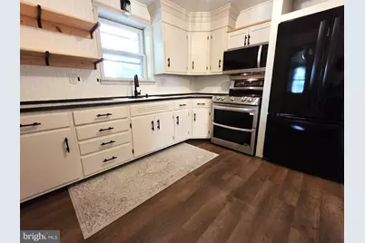 735 W Broad Street, Quakertown, PA 18951 - Photo 3