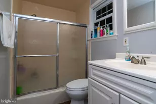 403 Alden Ave, Yardley, PA 19067 - Photo 43