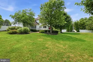 1224 Bridle Estates Dr, Yardley, PA 19067 - Photo 31