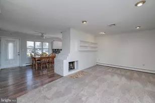 45 Crimson King Ln, Levittown, PA 19055 - Photo 9