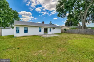 45 Crimson King Ln, Levittown, PA 19055 - Photo 23