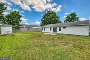 45 Crimson King Ln, Levittown, PA 19055 - Photo 21