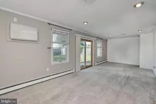 45 Crimson King Ln, Levittown, PA 19055 - Photo 11