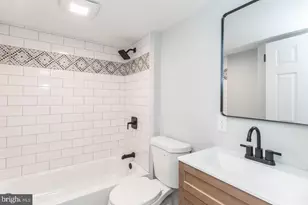 647 Spruce St, Bristol, PA 19007 - Photo 21