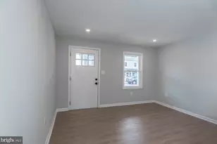 647 Spruce St, Bristol, PA 19007 - Photo 5