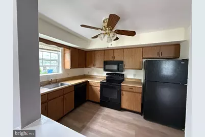 409 Edgewood Drive, Hilltown, PA 18969 - Photo 7