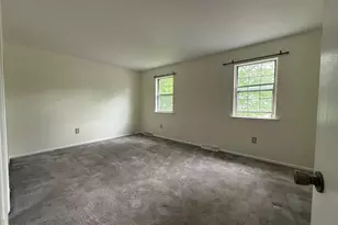 409 Edgewood Dr, Hilltown, PA 18969 - Photo 15