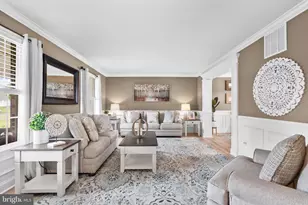 112 Carmen Ln, Langhorne, PA 19047 - Photo 5