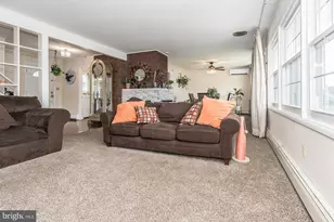 455 Snowball Dr, Levittown, PA 19056 - Photo 13