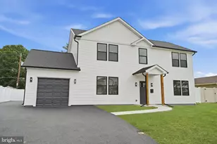 96 Elderberry Dr, Levittown, PA 19054 - Photo 61