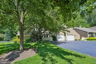 1564 Applewood Cir, Yardley, PA 19067 - Photo 3