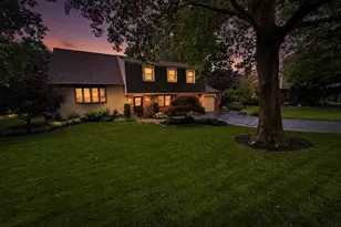 572 Sterling St, Newtown, PA 18940 - Photo 1
