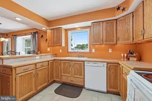 1 Gun Rd, Levittown, PA 19057 - Photo 9