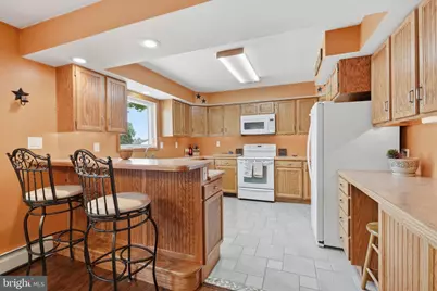 1 Gun Road, Levittown, PA 19057 - Photo 7
