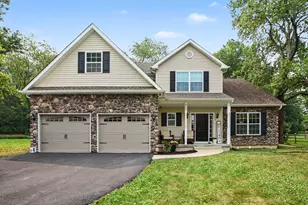 405 Three Mile Run Rd, Sellersville, PA 18960 - Photo 1