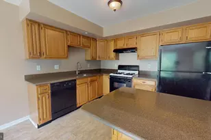 4976 Windy Meadow Ct, Pipersville, PA 18947 - Photo 9