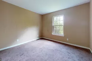 4976 Windy Meadow Ct, Pipersville, PA 18947 - Photo 13
