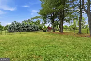 102 Whisper Wood Ct, Newtown, PA 18940 - Photo 55