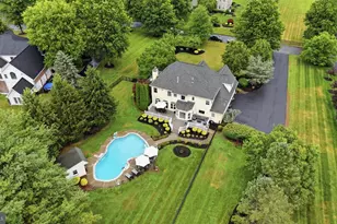 102 Whisper Wood Ct, Newtown, PA 18940 - Photo 19