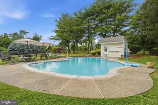 102 Whisper Wood Ct, Newtown, PA 18940 - Photo 43