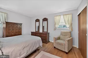 74 Glen Dr, Yardley, PA 19067 - Photo 15