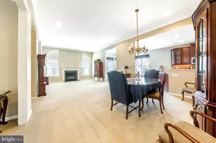 282 Willow Dr, Newtown, PA 18940 - Photo 11