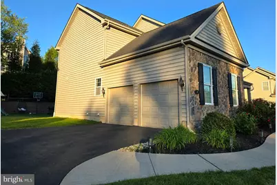18 Beechwood Boulevard, Feasterville-Trevose, PA 19053 - Photo 9
