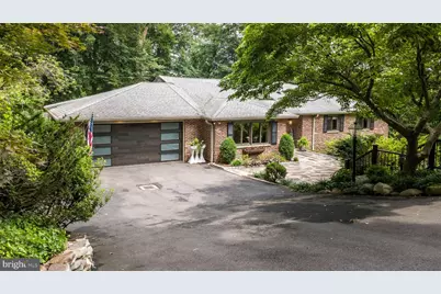 24 Springtree Lane, Yardley, PA 19067 - Photo 1