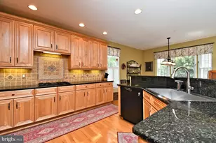 142 Cambridge Pl, Chalfont, PA 18914 - Photo 25
