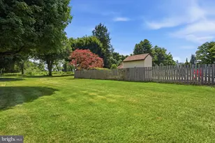 560 Lower Holland Rd, Southampton, PA 18966 - Photo 59