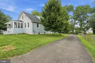 819 Pennsylvania Ave, Croydon, PA 19021 - Photo 19