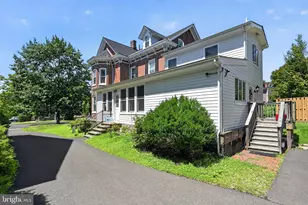 255 S State St, Newtown, PA 18940 - Photo 25