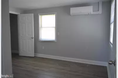 118 E Maple Avenue #2R, Langhorne, PA 19047 - Photo 7