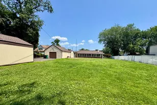 454 Dunksferry Rd, Bensalem, PA 19020 - Photo 13